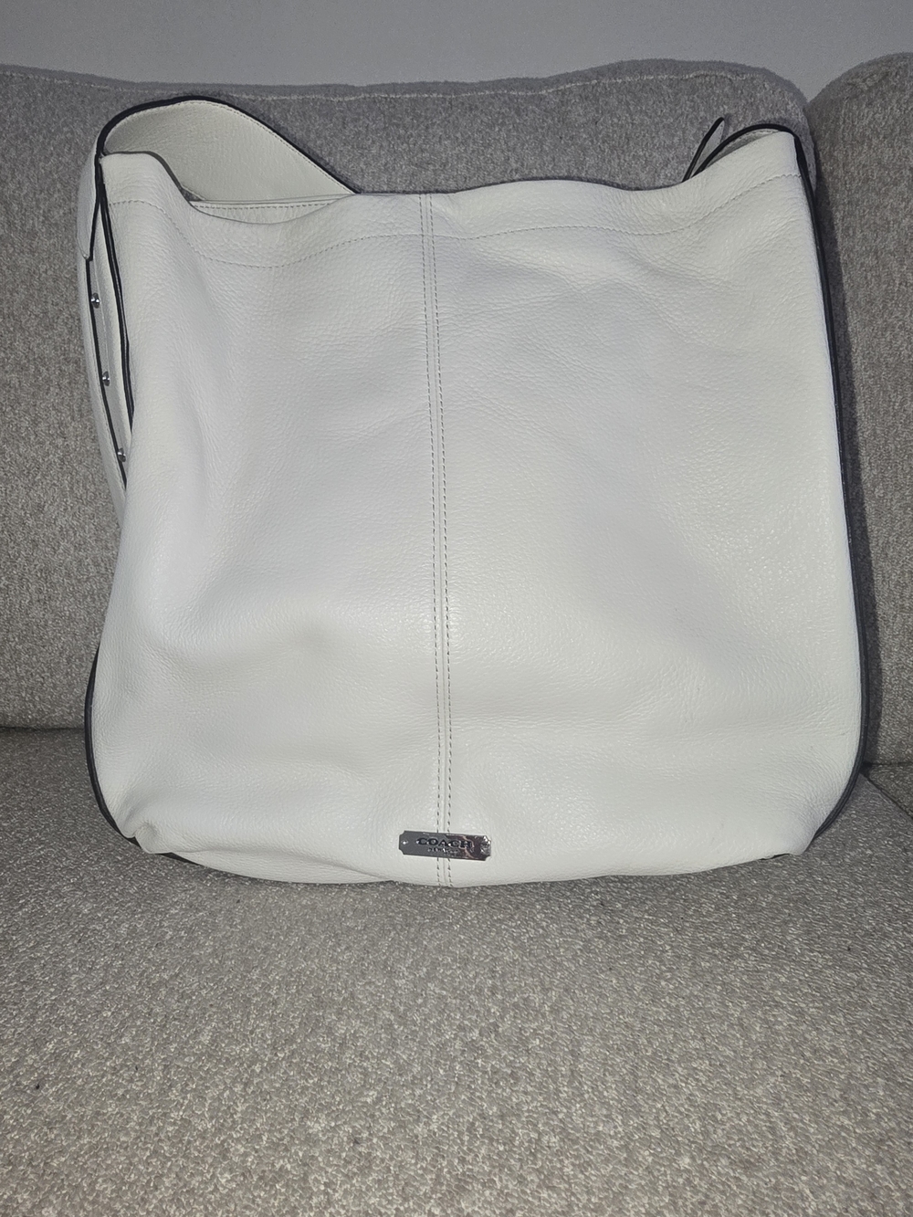 Vintage Coach White Leather PK Avry Stud Hobo Handbag